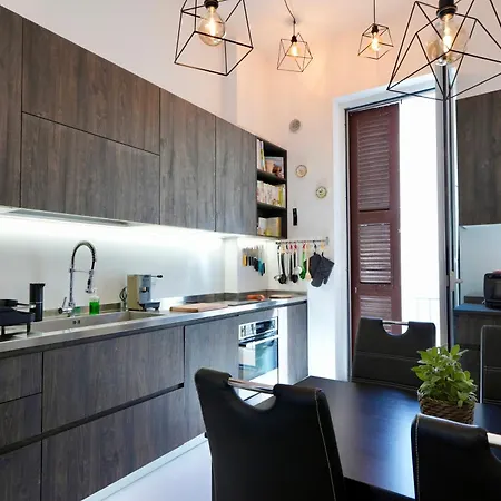 Maracu, Exclusive With Terrace Bari