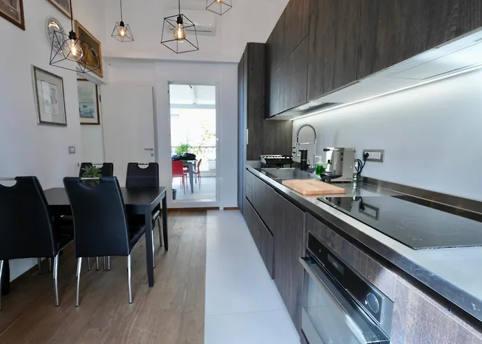 Maracu, Exclusive With Terrace Apartment *